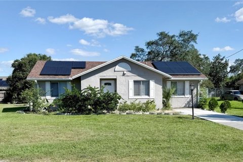 Villa ou maison à Deltona, Floride 3 chambres, 108.51 m2 № 2437166