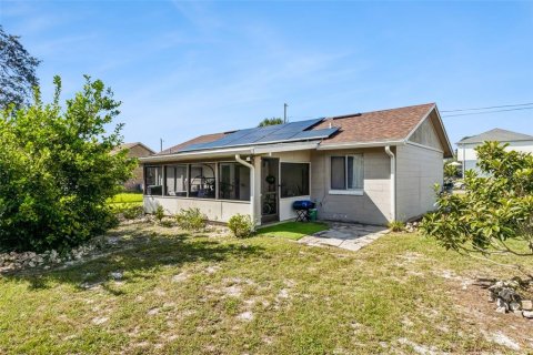 Villa ou maison à vendre à Deltona, Floride: 3 chambres, 108.51 m2 № 2437166 - photo 19