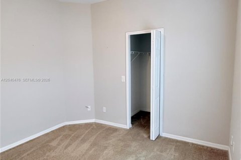 House in Port St. Lucie, Florida 4 bedrooms, 209.03 sq.m. № 2083622 - photo 21
