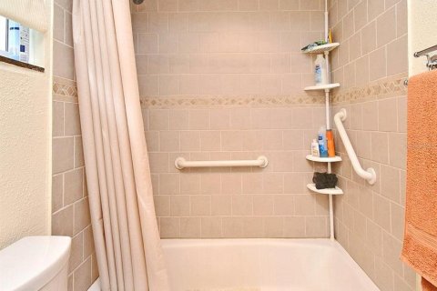 Casa en venta en Kissimmee, Florida, 3 dormitorios, 113.15 m2 № 2123856 - foto 15