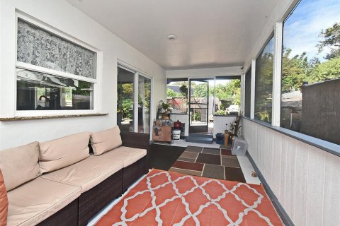 Casa en venta en Kissimmee, Florida, 3 dormitorios, 113.15 m2 № 2123856 - foto 11