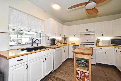 Casa en venta en Kissimmee, Florida, 3 dormitorios, 113.15 m2 № 2123856 - foto 23