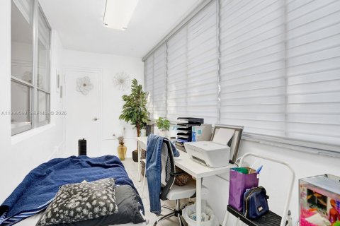 Copropriété à louer à Miami, Floride: 3 chambres, 157.93 m2 № 2064348 - photo 22