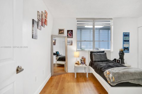 Copropriété à louer à Miami, Floride: 3 chambres, 157.93 m2 № 2064348 - photo 21
