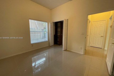 Touwnhouse à louer à Weston, Floride: 2 chambres, 110.46 m2 № 2043797 - photo 20