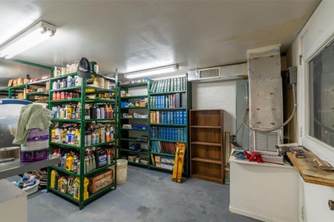 Propiedad comercial en venta en Saint Lucie, Florida, 605.72 m2 № 1724916 - foto 6