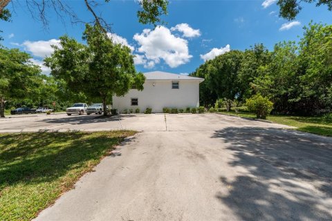 Propiedad comercial en venta en Saint Lucie, Florida, 605.72 m2 № 1724916 - foto 30