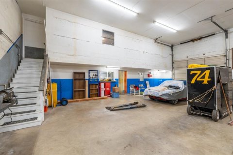 Propiedad comercial en venta en Saint Lucie, Florida, 605.72 m2 № 1724916 - foto 16