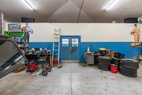 Propiedad comercial en venta en Saint Lucie, Florida, 605.72 m2 № 1724916 - foto 29