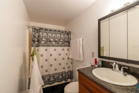 Propiedad comercial en venta en Saint Lucie, Florida, 605.72 m2 № 1724916 - foto 21