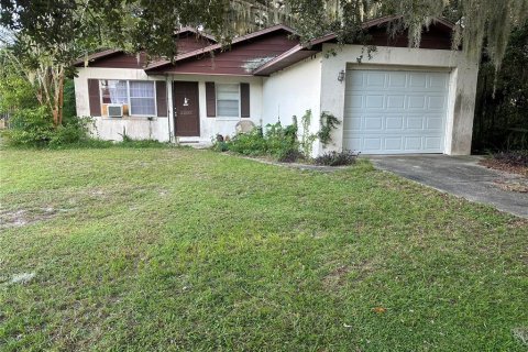 House in Leesburg, Florida 2 bedrooms, 91.79 sq.m. № 2376646