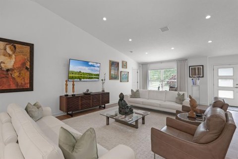 Casa en venta en Orlando, Florida, 3 dormitorios, 192.21 m2 № 1907556 - foto 5