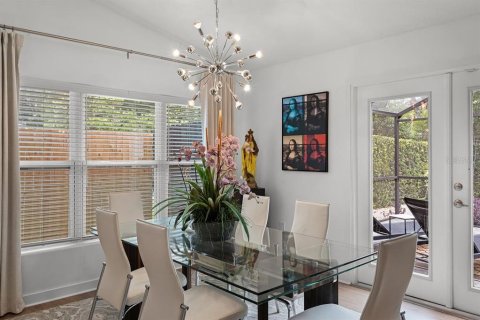 Casa en venta en Orlando, Florida, 3 dormitorios, 192.21 m2 № 1907556 - foto 16