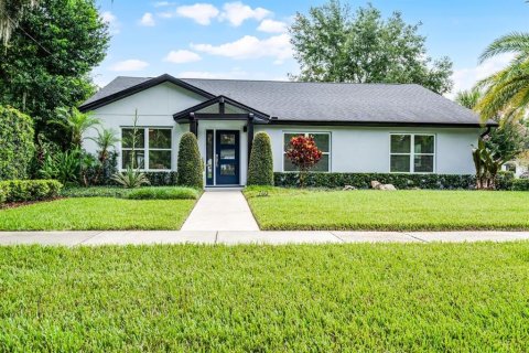 Casa en venta en Orlando, Florida, 3 dormitorios, 192.21 m2 № 1907556 - foto 1