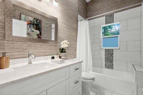 Casa en venta en Orlando, Florida, 3 dormitorios, 192.21 m2 № 1907556 - foto 27