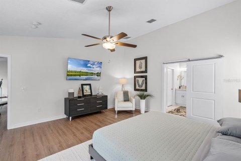 Casa en venta en Orlando, Florida, 3 dormitorios, 192.21 m2 № 1907556 - foto 19