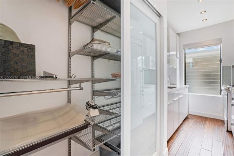 Copropriété à louer à Miami Beach, Floride: 35.3 m2 № 2065080 - photo 19