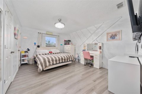 Casa en venta en Davenport, Florida, 4 dormitorios, 280.01 m2 № 1877196 - foto 17