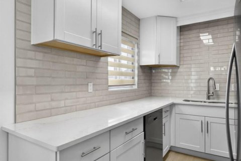Copropriété à vendre à West Palm Beach, Floride: 2 chambres, 75.62 m2 № 2247292 - photo 16