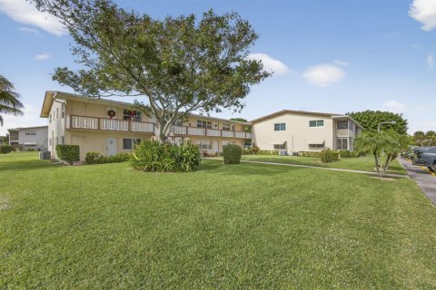 Copropriété à vendre à West Palm Beach, Floride: 2 chambres, 75.62 m2 № 2247292 - photo 3