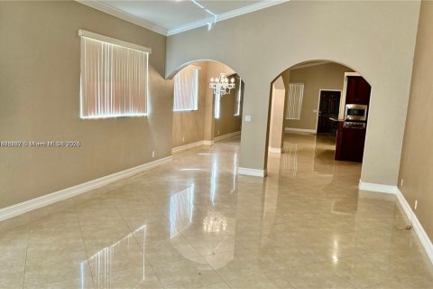 House in Weston, Florida 3 bedrooms, 192.49 sq.m. № 1933376 - photo 20