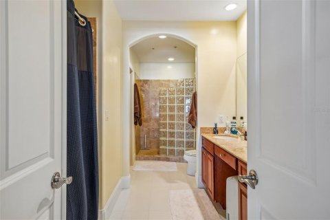 Condominio en venta en Tampa, Florida, 2 dormitorios, 147.99 m2 № 2431775 - foto 28