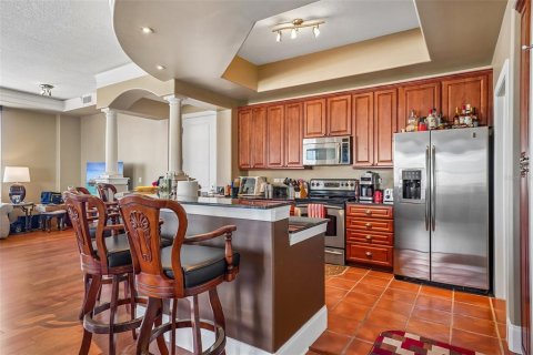 Condominio en venta en Tampa, Florida, 2 dormitorios, 147.99 m2 № 2431775 - foto 13