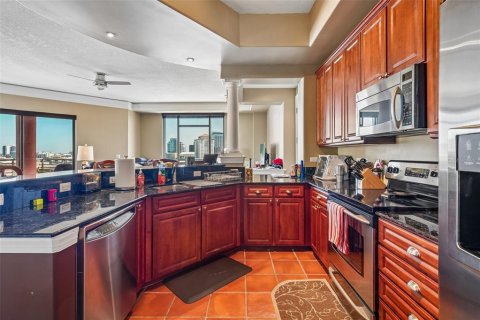 Condominio en venta en Tampa, Florida, 2 dormitorios, 147.99 m2 № 2431775 - foto 20