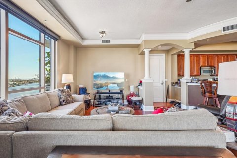 Condominio en venta en Tampa, Florida, 2 dormitorios, 147.99 m2 № 2431775 - foto 5