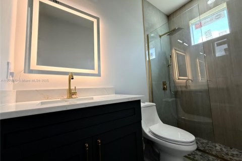 Casa en venta en Lehigh Acres, Florida, 3 dormitorios № 1965540 - foto 15