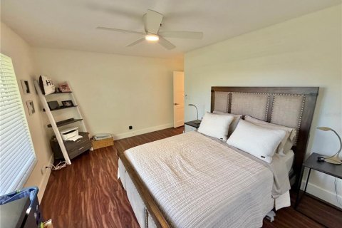 Villa ou maison à vendre à Wilton Manors, Floride: 3 chambres, 153.94 m2 № 2388657 - photo 18