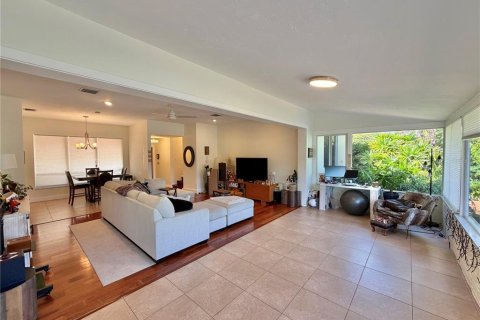 Villa ou maison à vendre à Wilton Manors, Floride: 3 chambres, 153.94 m2 № 2388657 - photo 8