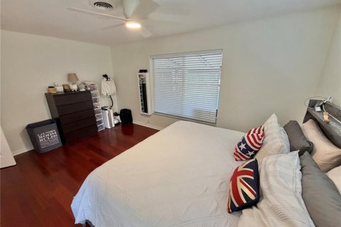 Villa ou maison à vendre à Wilton Manors, Floride: 3 chambres, 153.94 m2 № 2388657 - photo 23