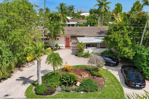 Villa ou maison à Wilton Manors, Floride 3 chambres, 153.94 m2 № 2388657
