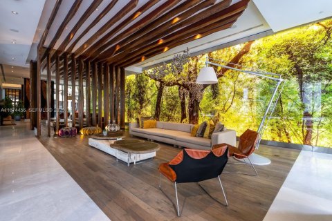 Condominio en venta en Miami, Florida, 2 dormitorios, 122.07 m2 № 2034331 - foto 11