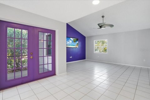 Villa ou maison à vendre à Sarasota, Floride: 2 chambres, 117.8 m2 № 2147721 - photo 17