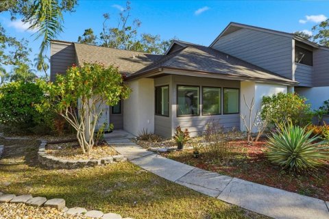 Villa ou maison à vendre à Sarasota, Floride: 2 chambres, 117.8 m2 № 2147721 - photo 4