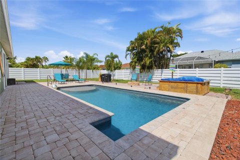 Villa ou maison à vendre à Palmetto, Floride: 3 chambres, 167.97 m2 № 2339168 - photo 5