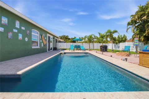 Villa ou maison à vendre à Palmetto, Floride: 3 chambres, 167.97 m2 № 2339168 - photo 6