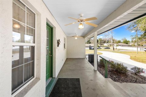 Casa en venta en Belleview, Florida, 3 dormitorios, 168.25 m2 № 2229203 - foto 4