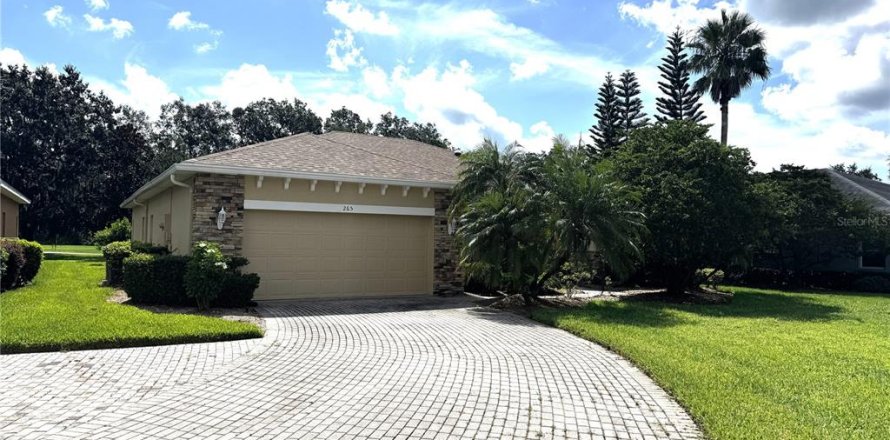 House in Kissimmee, Florida 3 bedrooms, 192.12 sq.m. № 1857684