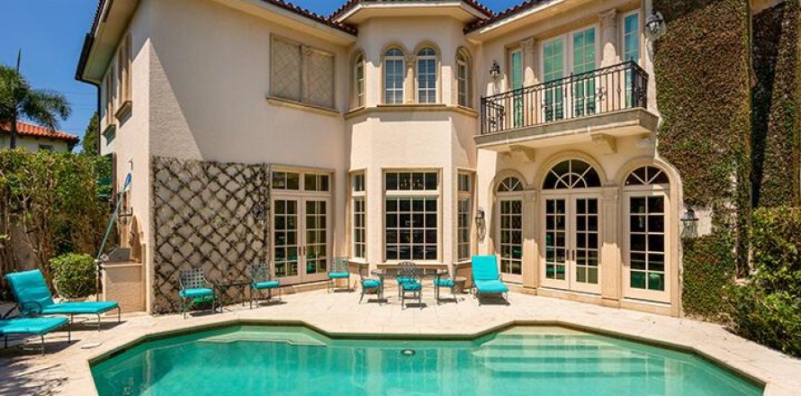 Adosado en Palm Beach, Florida 3 dormitorios, 437.76 m2 № 1136535