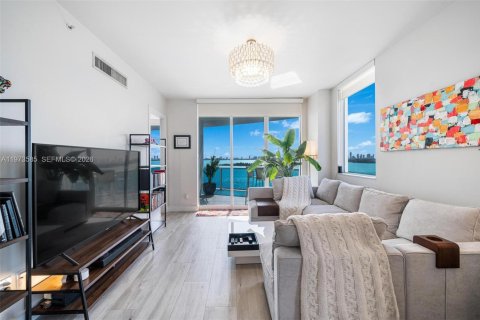 Купить кондоминиум в Майами, Флорида 2 спальни, 130.06м2, № 2048517 - фото 4