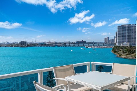 Купить кондоминиум в Майами, Флорида 2 спальни, 130.06м2, № 2048517 - фото 19