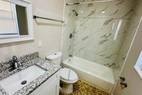 Apartment in Lake Alfred, Florida 1 bedroom, 58.06 sq.m. № 1873108 - photo 7