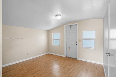 House in Dania Beach, Florida 3 bedrooms, 122.91 sq.m. № 2055988 - photo 24