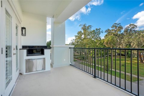 Condominio en alquiler en Orlando, Florida, 2 dormitorios, 107.86 m2 № 1916851 - foto 1