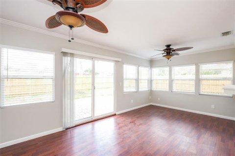 Casa en alquiler en Bradenton, Florida, 2 dormitorios, 151.99 m2 № 1912702 - foto 7