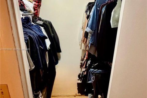 Снять в аренду кондоминиум в Хайалиа, Флорида 2 спальни, 78.78м2, № 2040265 - фото 7