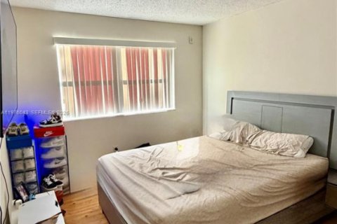 Снять в аренду кондоминиум в Хайалиа, Флорида 2 спальни, 78.78м2, № 2040265 - фото 5